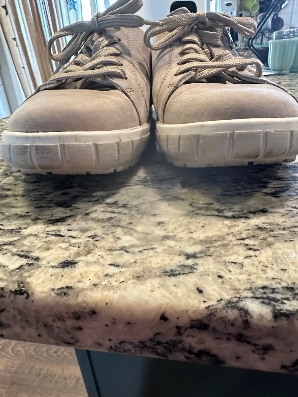 Aetrex Neutral Beige Lace-Up Sneakers with Side Zip